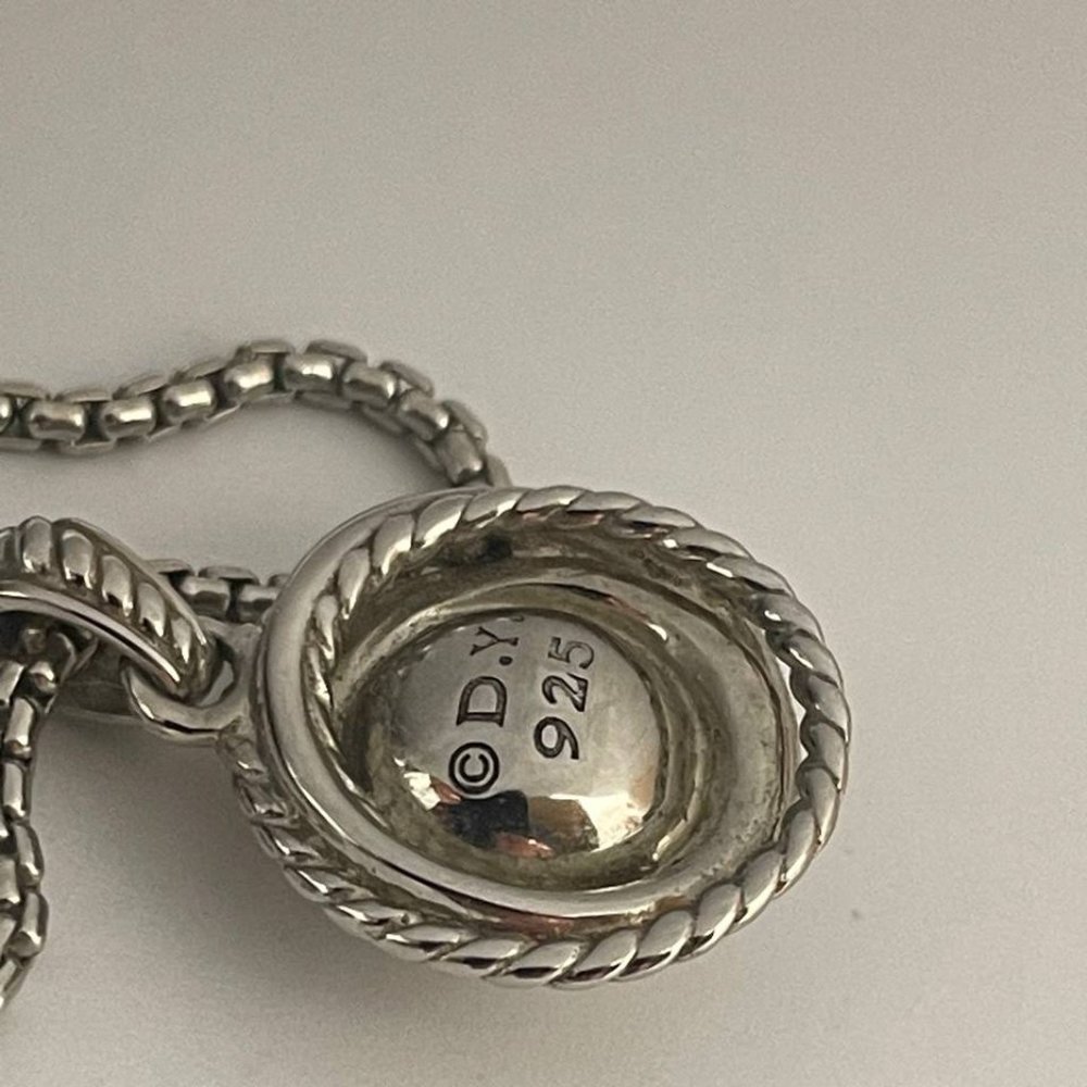 Authentic david yurman crossover pearl and diamonds pendant necklace - Picture 7 of 8